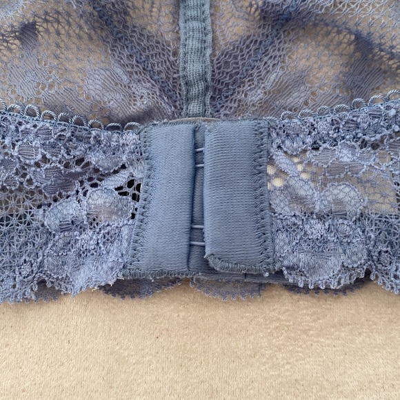 Jason Wu, wireless lace bra, demi shape, size L blue grey - Picture 6 of 9